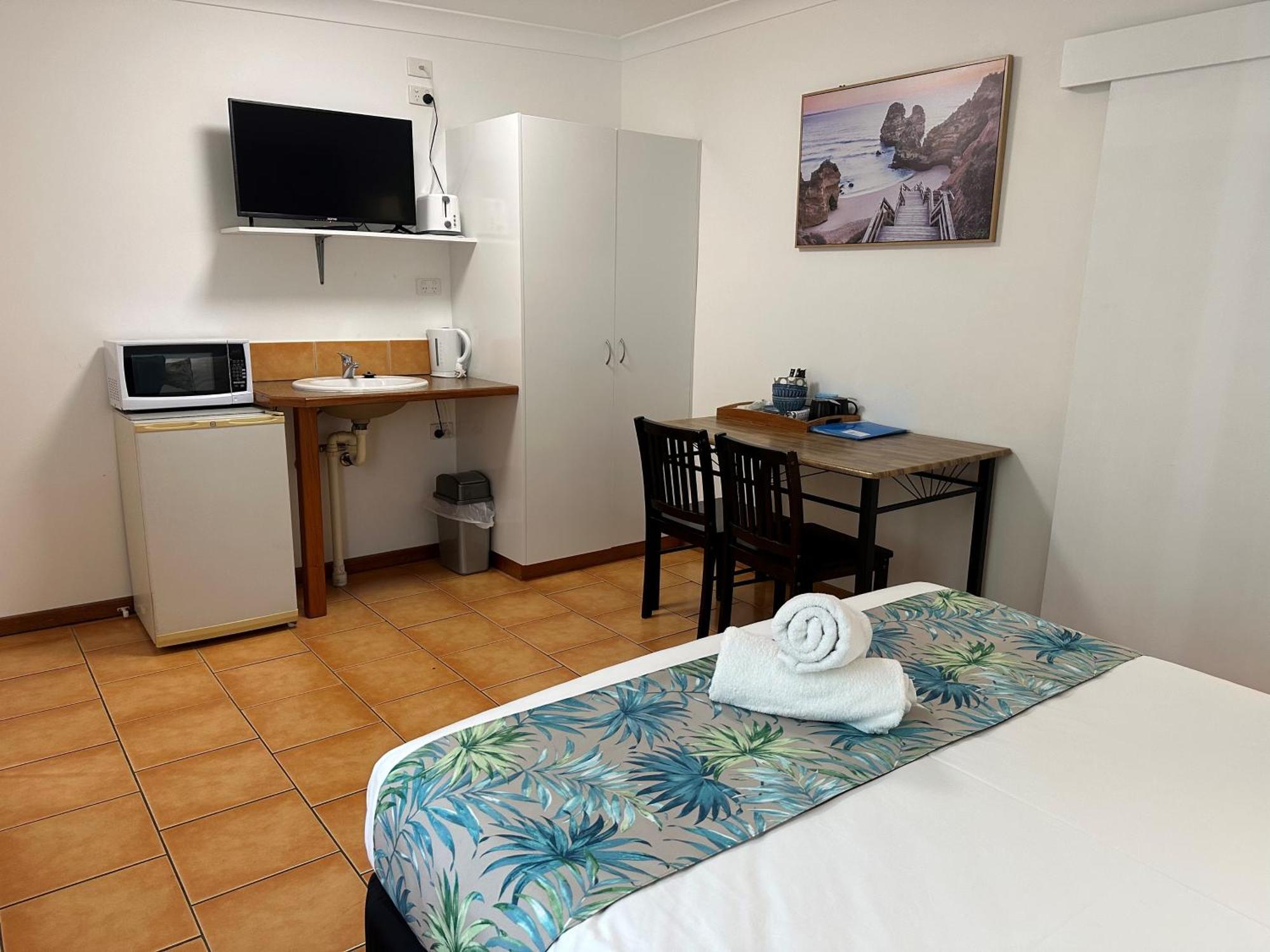 Cardwell Beachfront Motel Exterior foto