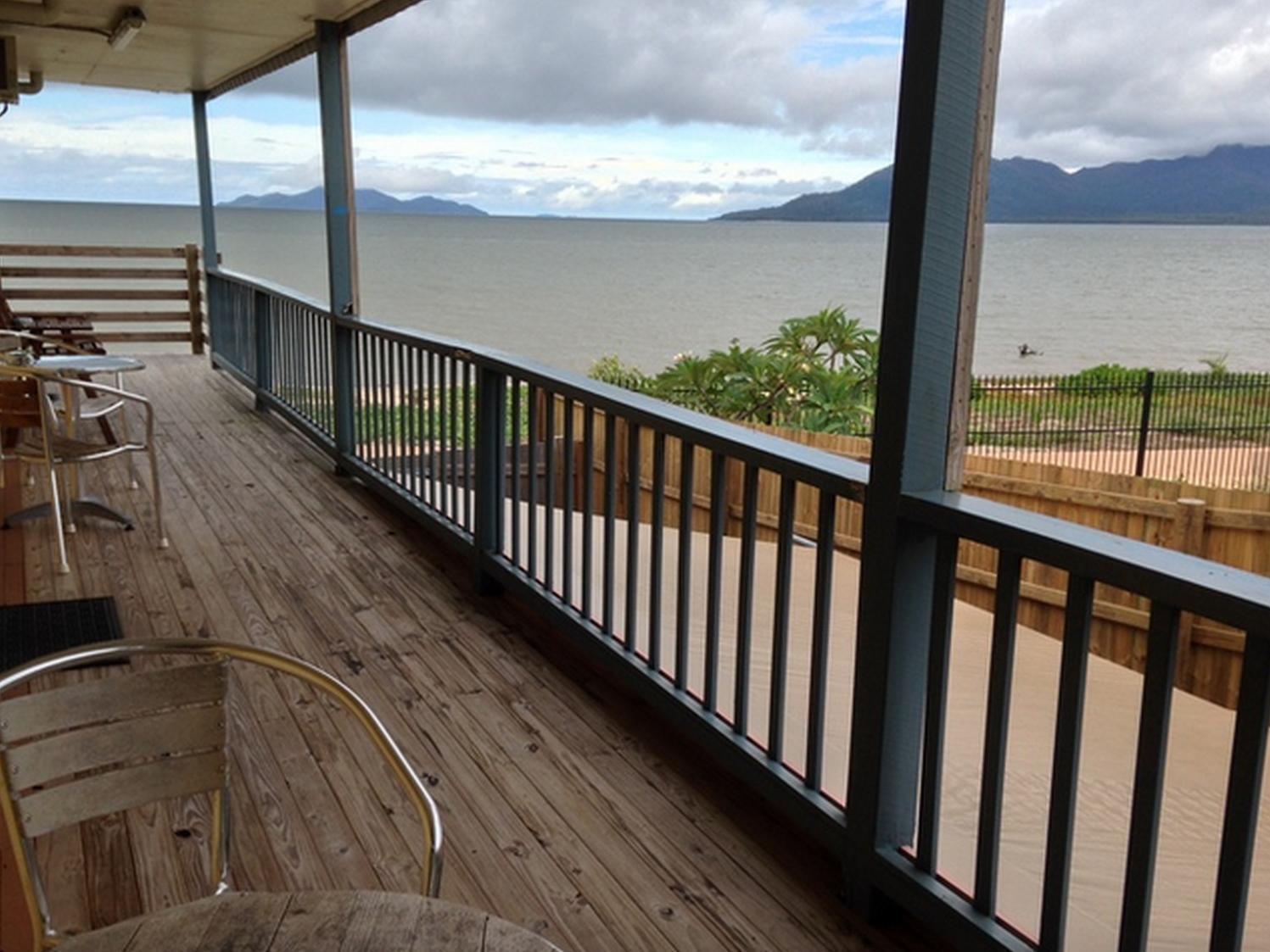 Cardwell Beachfront Motel Exterior foto